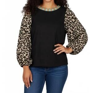 NEW WASHCO tayler long sleeve top in leopard